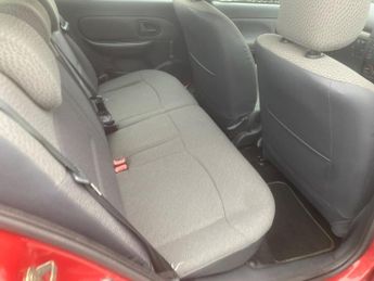 Renault Clio 1.4 16v Expression 5dr