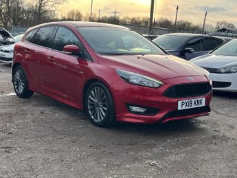 Ford Focus 1.0T EcoBoost ST-Line Euro 6 (s/s) 5dr