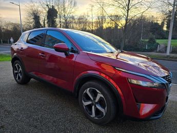 Nissan Qashqai 1.3 DIG-T MHEV N-Connecta XTRON Euro 6 (s/s) 5dr