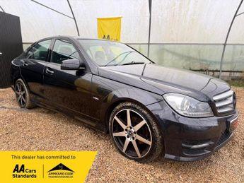 Mercedes C Class 2.1 C220 CDI BlueEfficiency Sport Edition 125 G-Tronic+ Euro 5 (