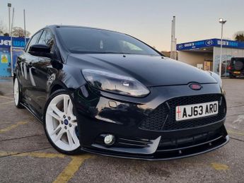 Ford Focus 2.0T EcoBoost ST-3 Euro 5 (s/s) 5dr