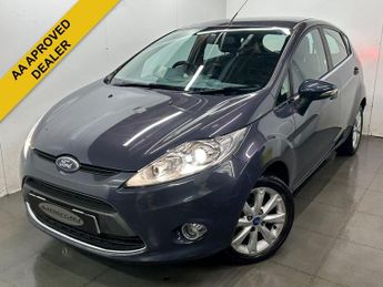 Ford Fiesta 1.25 Zetec Hatchback 5dr Petrol Manual (129 g/km, 81 bhp) 12 MON