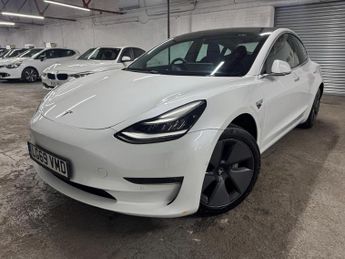 Tesla Model 3 Standard Range Plus Auto RWD 4dr