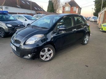 Toyota Yaris 1.33 Dual VVT-i TR Euro 4 (s/s) 5dr