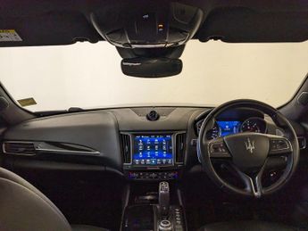 Maserati Levante 3.0D V6 Royale ZF 4WD Euro 6 (s/s) 5dr