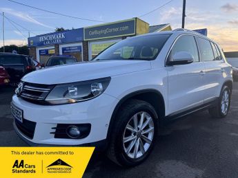 Volkswagen Tiguan 2.0 TDI BlueMotion Tech SE 4WD Euro 5 (s/s) 5dr