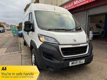 Peugeot Boxer 2.0 BlueHDi 435 Professional L4 H2 Euro 6 5dr