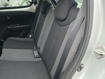 Citroen C1 1.2 PureTech Flair Euro 5 5dr (Euro 5)