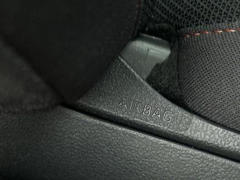 Toyota C-HR 2.0 VVT-h 13.6 kWh Design CVT Euro 6 (s/s) 5dr