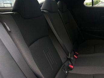 Toyota C-HR 2.0 VVT-h 13.6 kWh Design CVT Euro 6 (s/s) 5dr