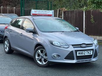 Ford Focus 1.6 Zetec Powershift Euro 5 5dr