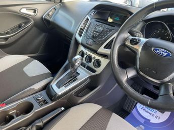 Ford Focus 1.6 Zetec Powershift Euro 5 5dr