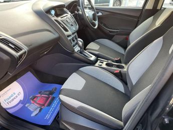 Ford Focus 1.6 Zetec Powershift Euro 5 5dr