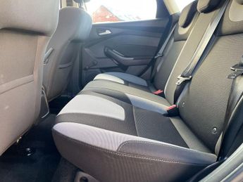 Ford Focus 1.6 Zetec Powershift Euro 5 5dr