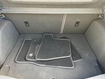 Ford Focus 1.6 Zetec Powershift Euro 5 5dr
