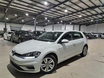 Volkswagen Golf TDi 1.6 TDI SE Nav DSG Euro 6 (s/s) 5dr