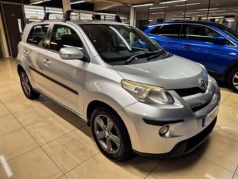 Toyota Urban Cruiser 1.4 D-4D 4WD Euro 5 5dr