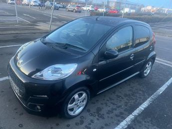 Peugeot 107 1.0 12V Allure Euro 5 5dr