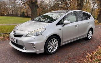 Toyota Prius HYBRID WITH PANOROMIC ROOF