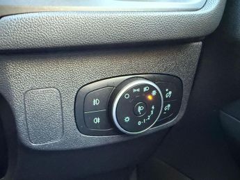 FORD FOCUS ACTIVE X