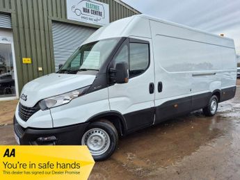 Iveco Daily 2.3D HPI 14V 35S 4100 LWB High Roof Euro 6 (s/s) 5dr