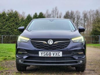 Vauxhall Grandland X 1.2 Turbo SE Auto Euro 6 (s/s) 5dr
