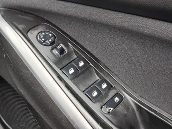 Vauxhall Grandland X 1.2 Turbo SE Auto Euro 6 (s/s) 5dr