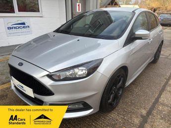 Ford Focus 2.0T EcoBoost ST-2 Euro 6 (s/s) 5dr