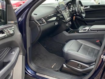 Mercedes-Benz GLE 3.0 GLE350d V6 AMG Night Edition (Premium Plus) G-Tronic 4MATIC 