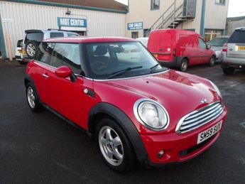 MINI Hatch 1.6 Cooper Steptronic Euro 4 3dr