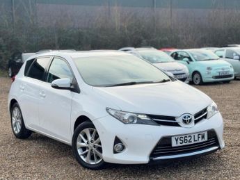 Toyota Auris 1.4 D-4D Excel Euro 5 (s/s) 5dr