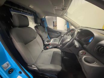Nissan e-NV200 Acenta Auto SWB 5dr (Rapid Plus)
