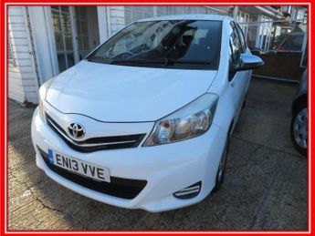 Toyota Yaris 1.33 Dual VVT-i TR Multidrive S Euro 5 5dr