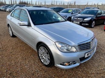 Mercedes C Class 1.8 C250 BlueEfficiency Elegance G-Tronic+ Euro 5 (s/s) 4dr