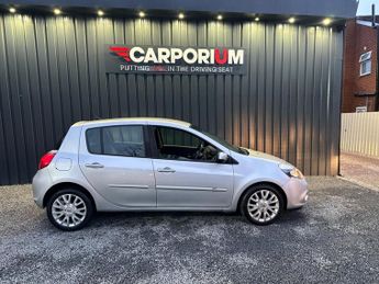 Renault Clio 1.2 TCe Dynamique TomTom Euro 5 5dr