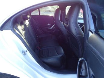 Mercedes-Benz CLA 1.3 CLA200 AMG Line Coupe 7G-DCT Euro 6 (s/s) 4dr