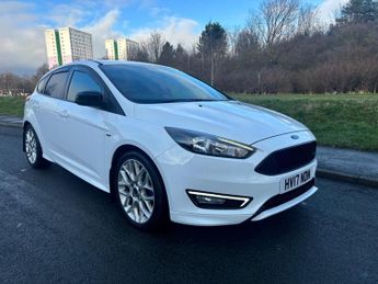 Ford Focus 1.0T EcoBoost ST-Line Euro 6 (s/s) 5dr