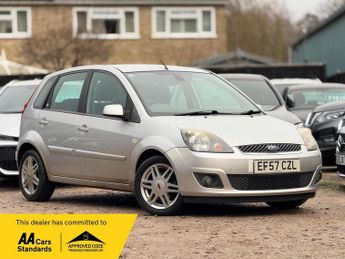 Ford Fiesta 1.6 Ghia 5dr