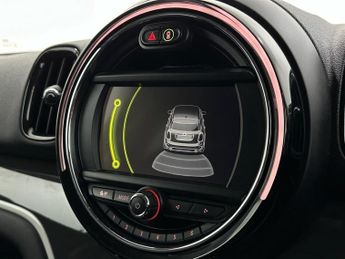 MINI COUNTRYMAN 1.5 7.6kWh Cooper SE SUV 5dr Petrol Plug-in Hybrid Auto ALL4 Eur
