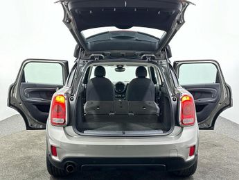 MINI COUNTRYMAN 1.5 7.6kWh Cooper SE SUV 5dr Petrol Plug-in Hybrid Auto ALL4 Eur