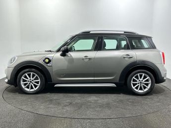 MINI COUNTRYMAN 1.5 7.6kWh Cooper SE SUV 5dr Petrol Plug-in Hybrid Auto ALL4 Eur