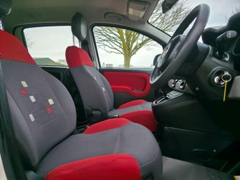 Fiat Panda 0.9 TwinAir Easy Dualogic Euro 5 (s/s) 5dr