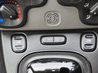 Fiat Panda 0.9 TwinAir Easy Dualogic Euro 5 (s/s) 5dr