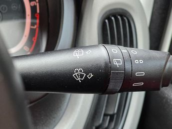 Fiat Panda 0.9 TwinAir Easy Dualogic Euro 5 (s/s) 5dr