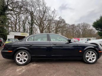 Jaguar S-Type 2.5 V6 SE 4dr