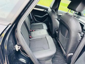 Audi Q3 2.0 TFSI S line S Tronic quattro  (s/s)