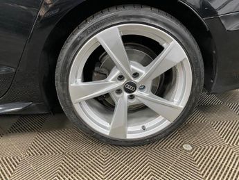 Audi A4 2.0 TFSI 35 S line S Tronic Euro 6 (s/s) 4dr