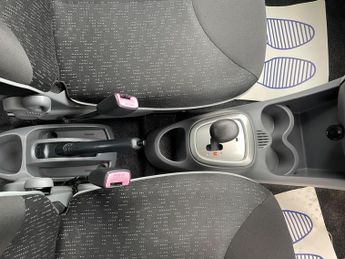 Peugeot 107 1.0 12V Urban 2 Tronic Euro 4 3dr