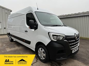 Renault Master 2.3 dCi 35 Business+ FWD LWB Medium Roof Euro 6 4dr