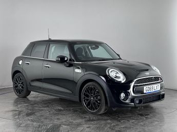 MINI Hatch 2.0 Cooper S Classic Steptronic Euro 6 (s/s) 5dr